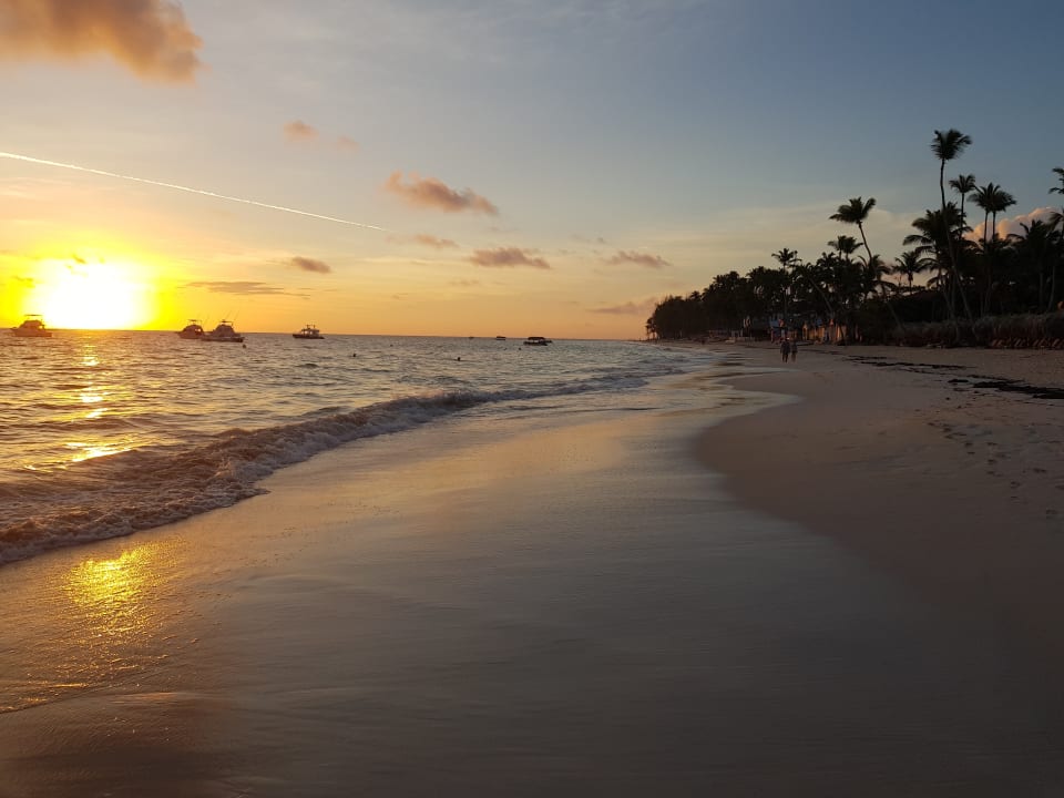 Strand Hotel Grand Palladium Palace Resort, Spa & Casino