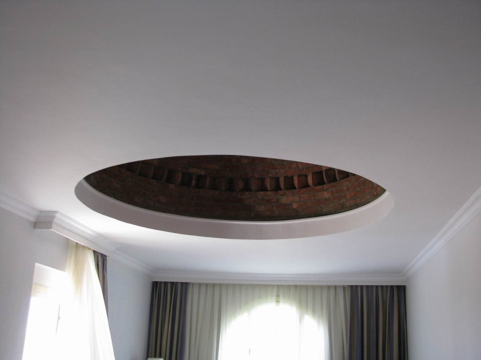 Потолок нашего номера Stella Garden Resort & Spa, Makadi Bay