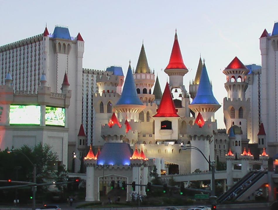 Vorderansicht Hotel Excalibur Excalibur