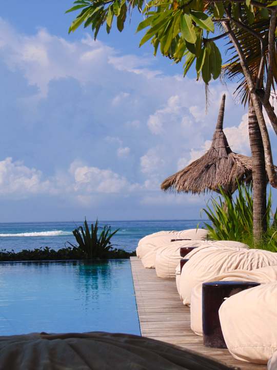 Pool Amber Lombok Beach Resort