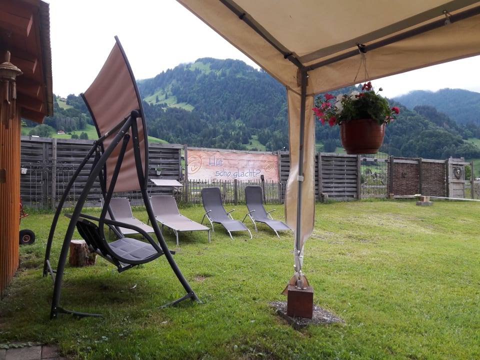 Gartenanlage Pension & Ferienwohnung Solaria