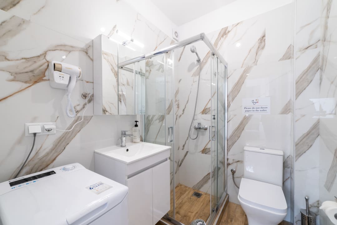 Zimmer Danai & Palm Residential Complex