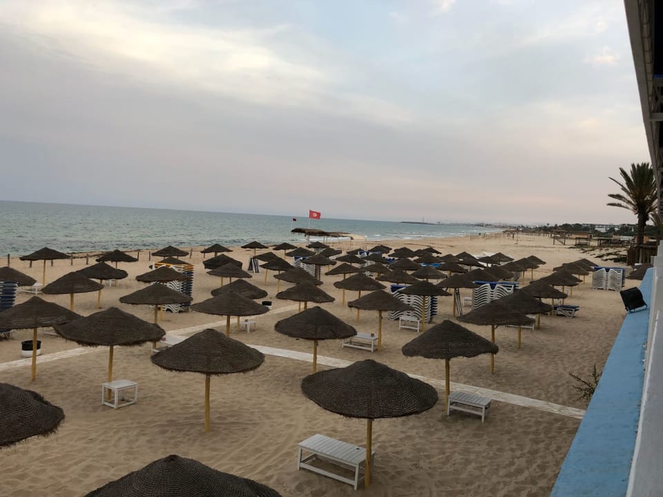 Strand Samira Club