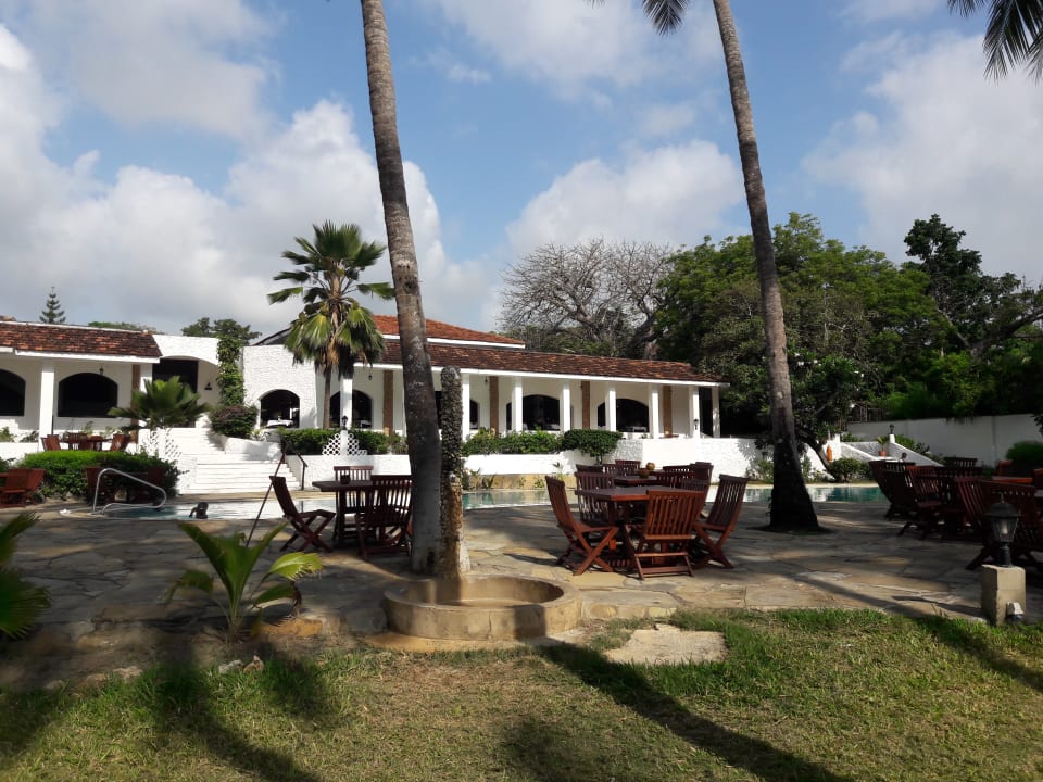 Außenansicht Hotel Diani Sea Lodge