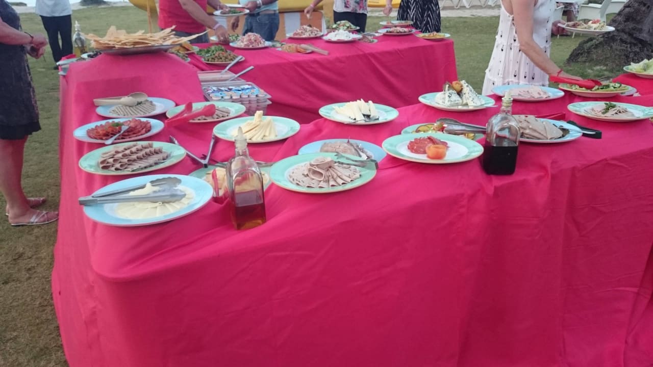 BBQ am Strand Wyndham Alltra Samana