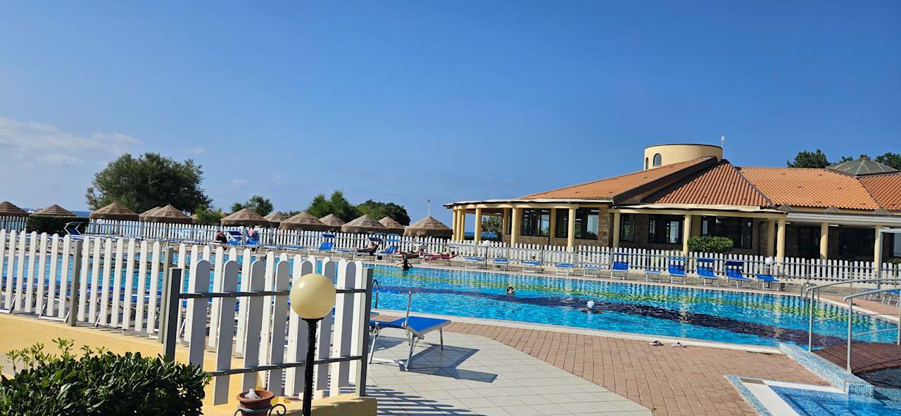Pool Villaggio Torre Ruffa Robinson