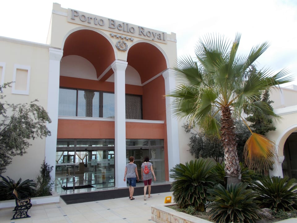 Außenansicht Porto Bello Royal