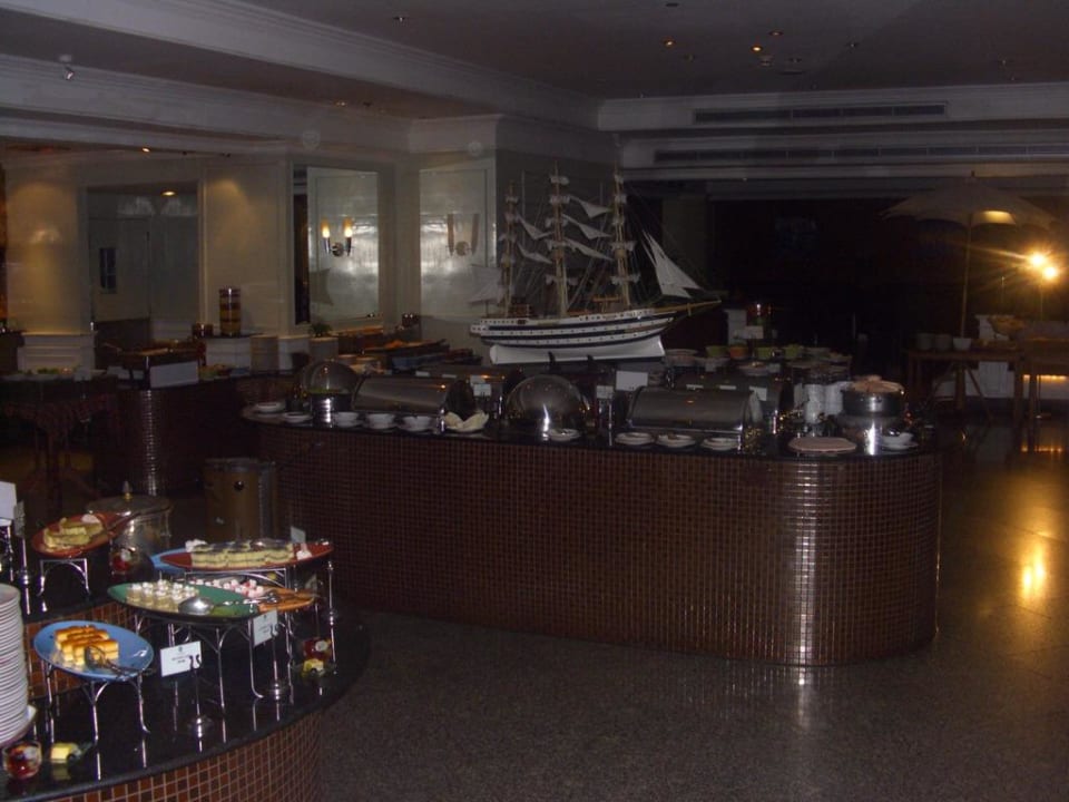 Das Buffet Hotel Windsor Suites & Convention