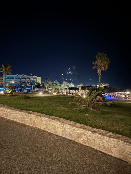 Gartenanlage Hotel Kalithea Horizon Royal