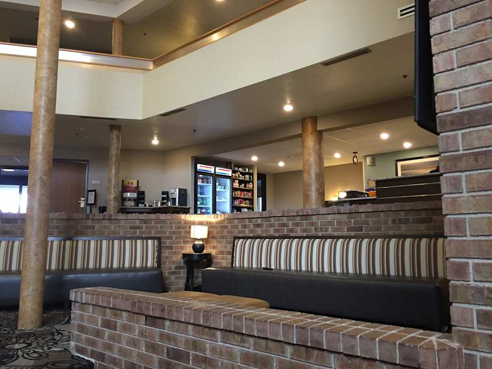 Lobby Best Western Hotel Landmark Inn