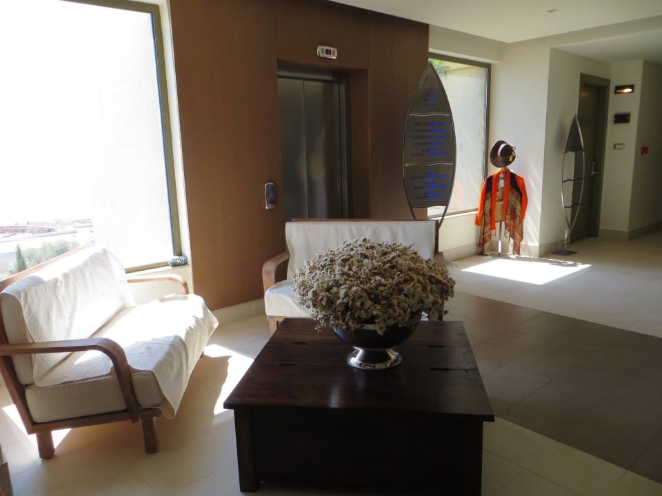 Deko in der Lobby Aquagrand Artistic Luxury Beach Resort - Adults only