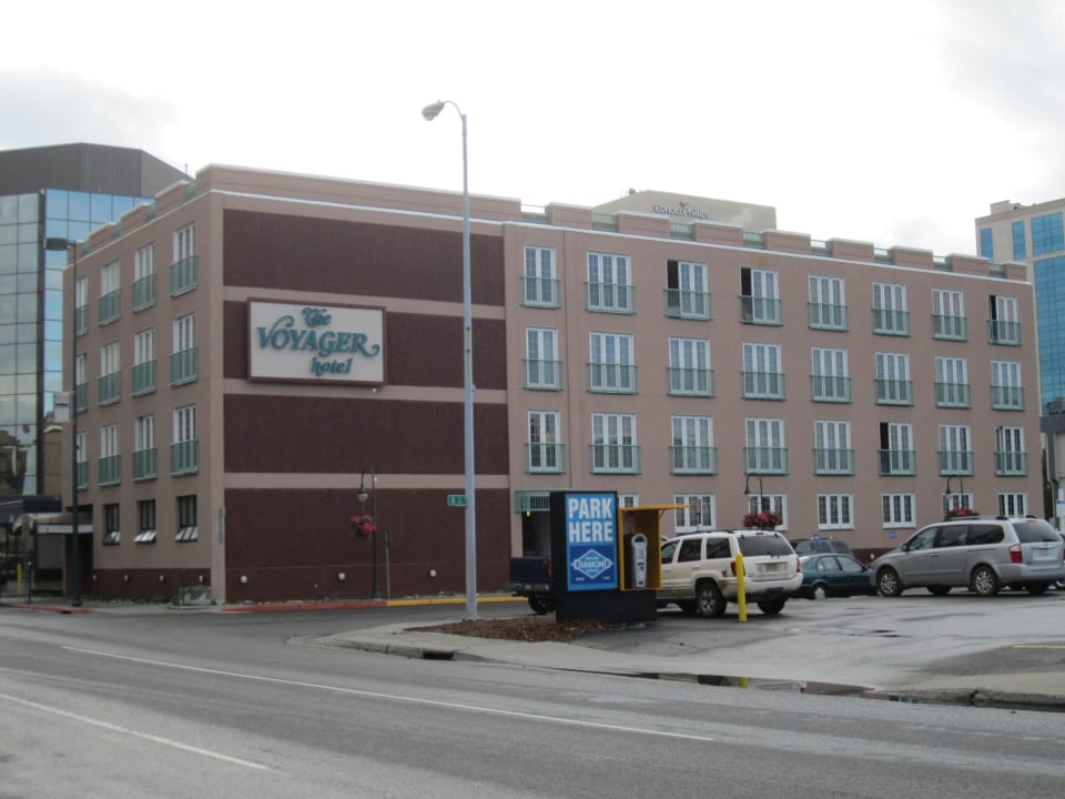 Neuer Name The Voyager Hotel