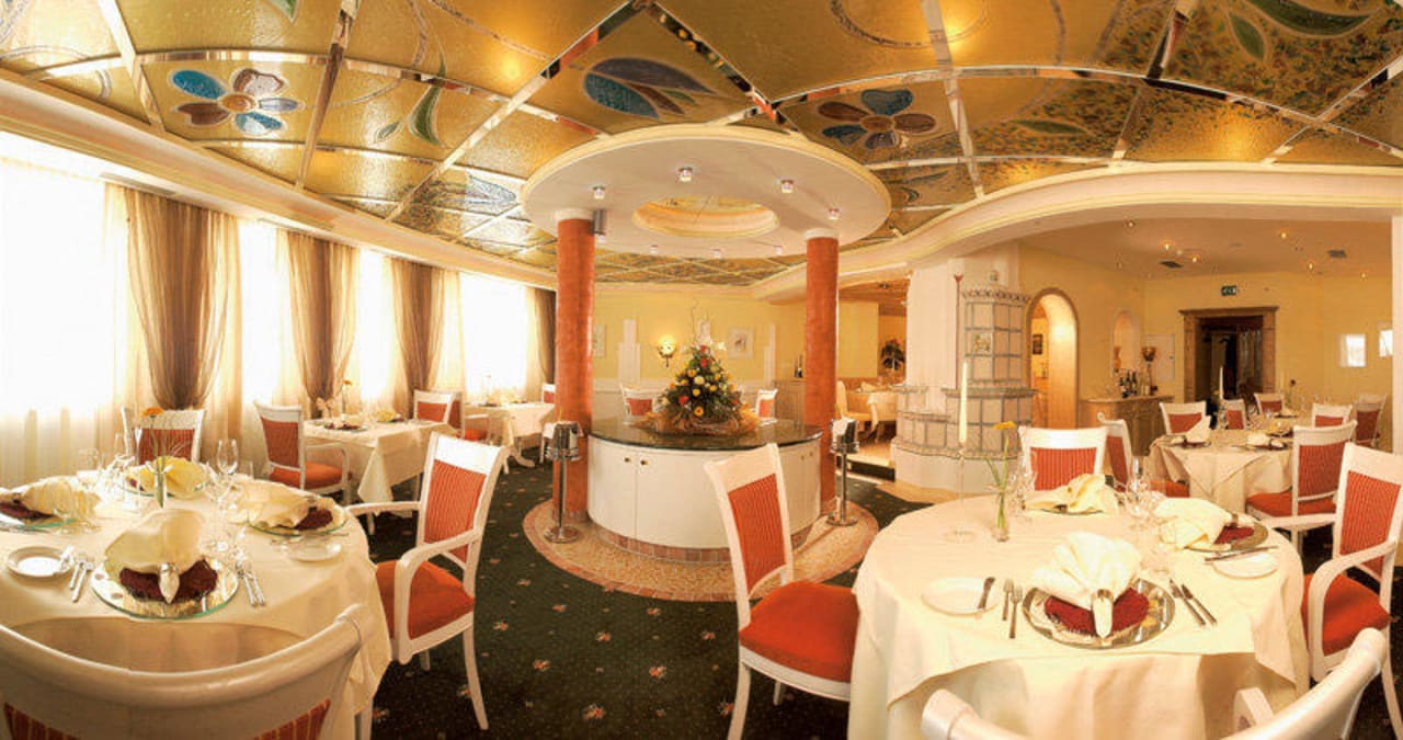 Restaurant Wellnessresort Vier Jahreszeiten