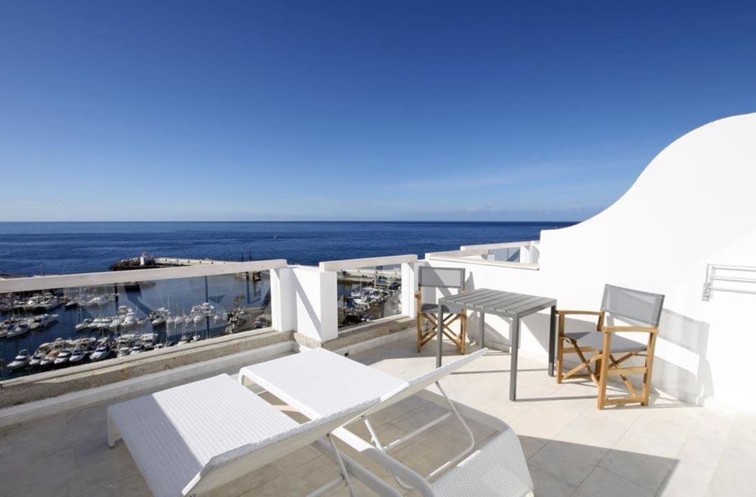 View Marina Bayview - Adults only