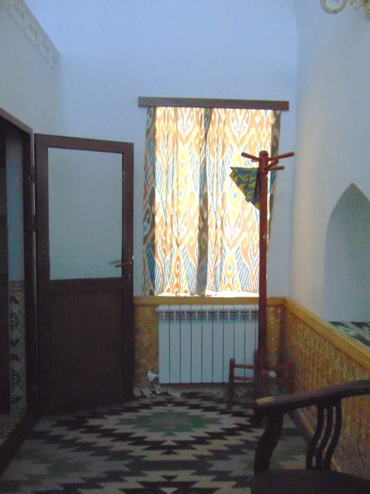 Zimmer Madrasah Polvon-Qori Boutique