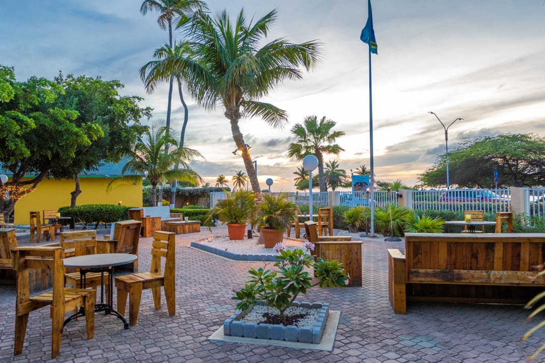 Gartenanlage Hotel MVC Eagle Beach