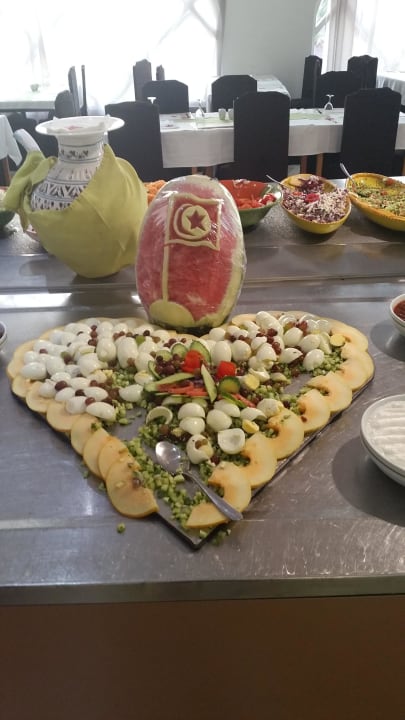 Essen Delphin El Habib