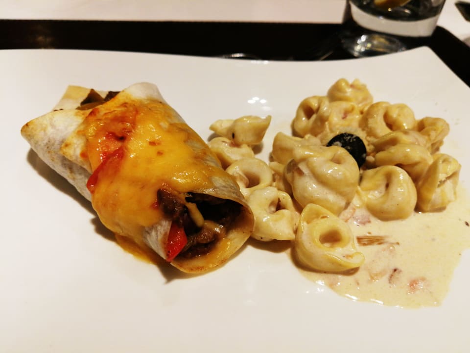 Gastro Melas Resort Hotel