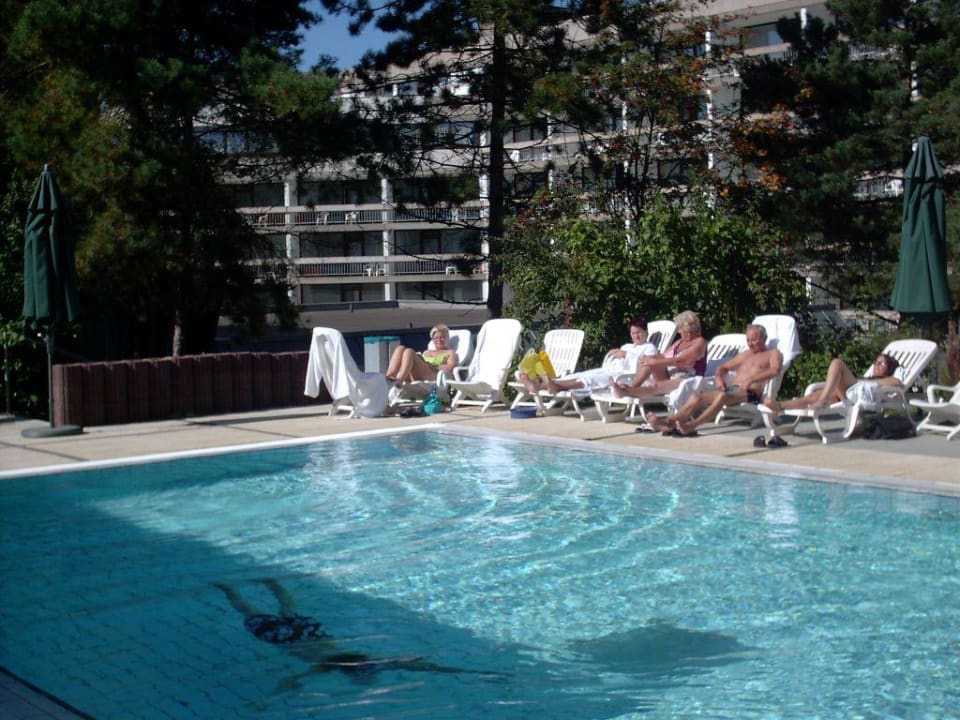 Außenpool Hotel Sonnenhügel