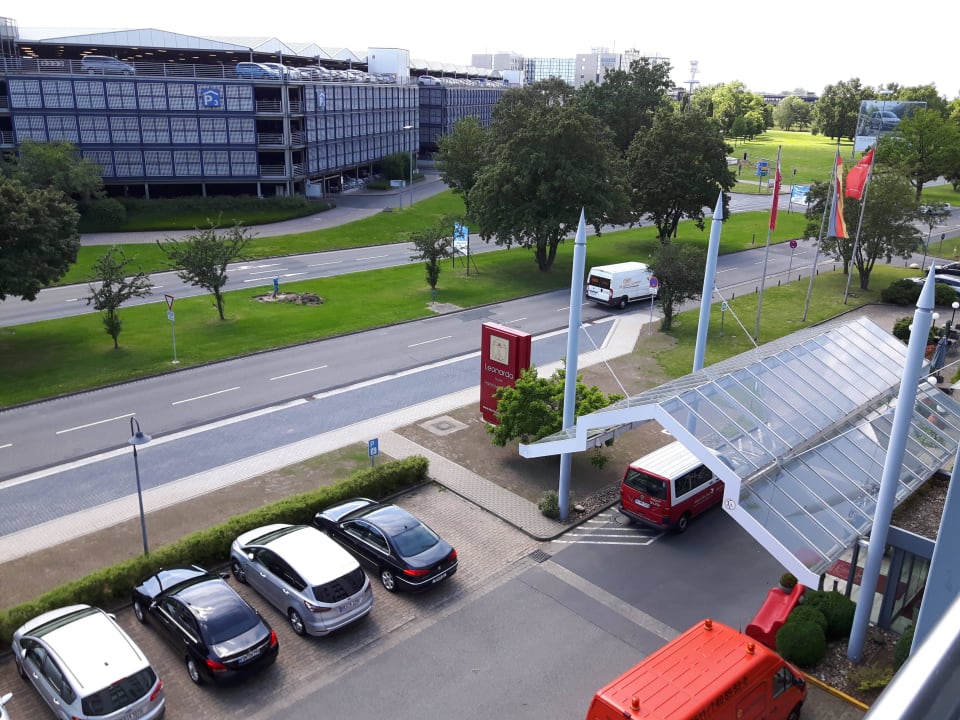 Ausblick aus dem Zimmer Leonardo Hotel Hannover Airport