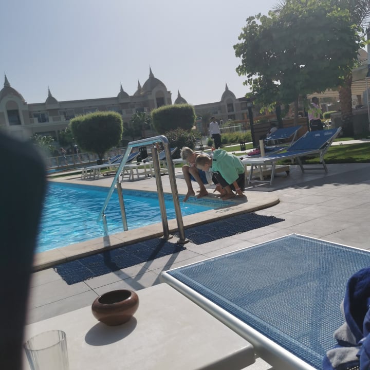 Pool Titanic Royal