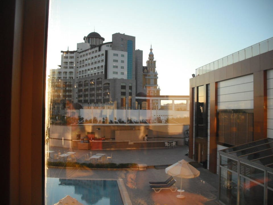 Nachbar Hotel Melas Lara  Saturn Palace Resort Hotel