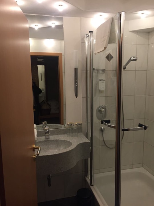 Badezimmer Hotel am Hirschhorn