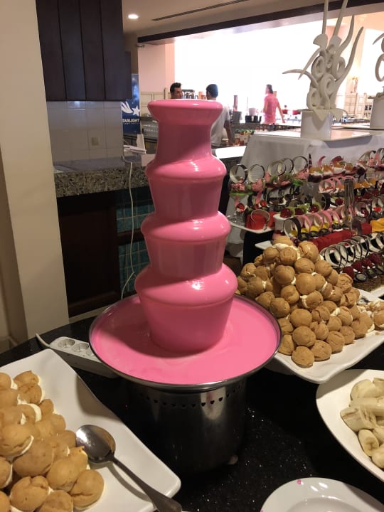 Gastro Starlight Resort Hotel