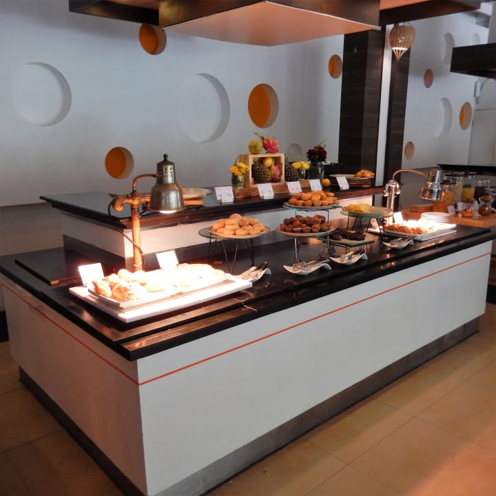 Gastro Arinara Bangtao Beach Resort