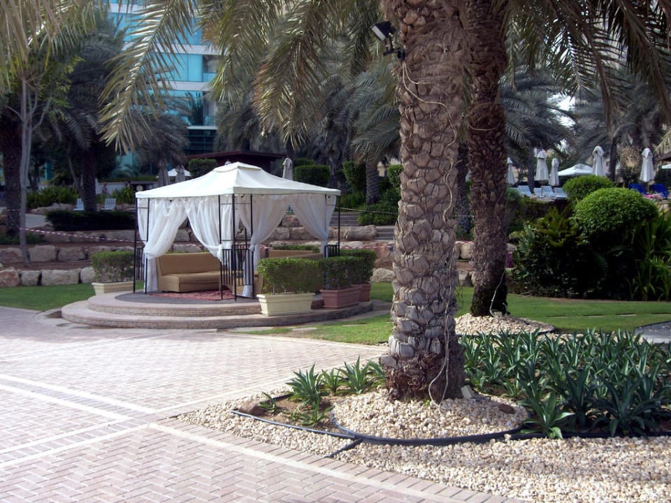 Vom Meer zum Pool Hilton Dubai Jumeirah