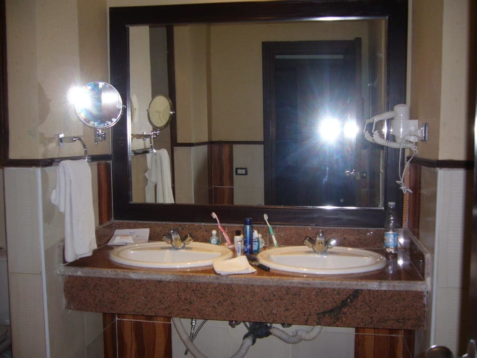 Bad 433 Pickalbatros Alf Leila Wa Leila Resort - Neverland Hurghada