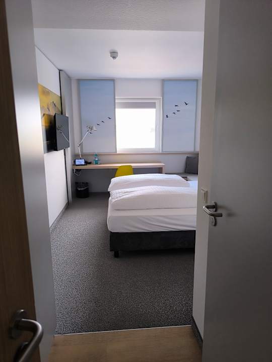 Zimmer Essential by Dorint Stuttgart-Airport