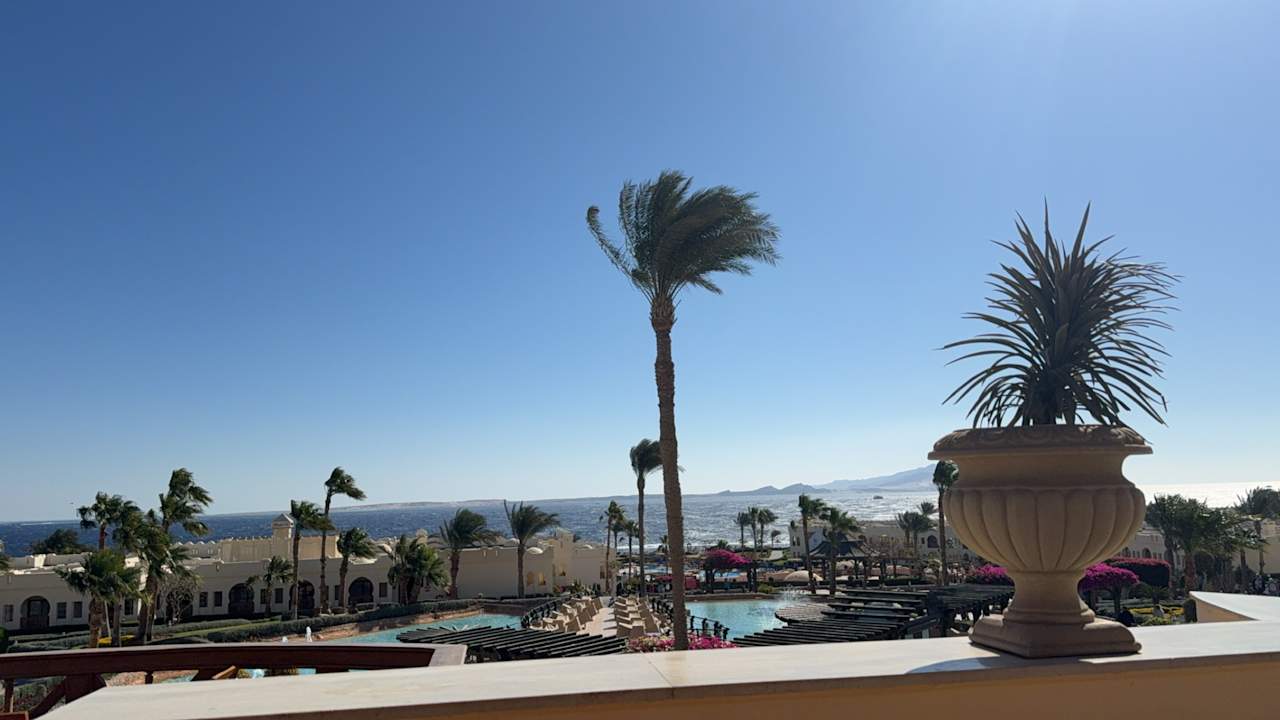 Pool Charmillion Club Resort