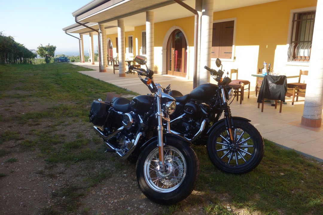 The building of the guest house Gästehaus Fratelli Vogadori