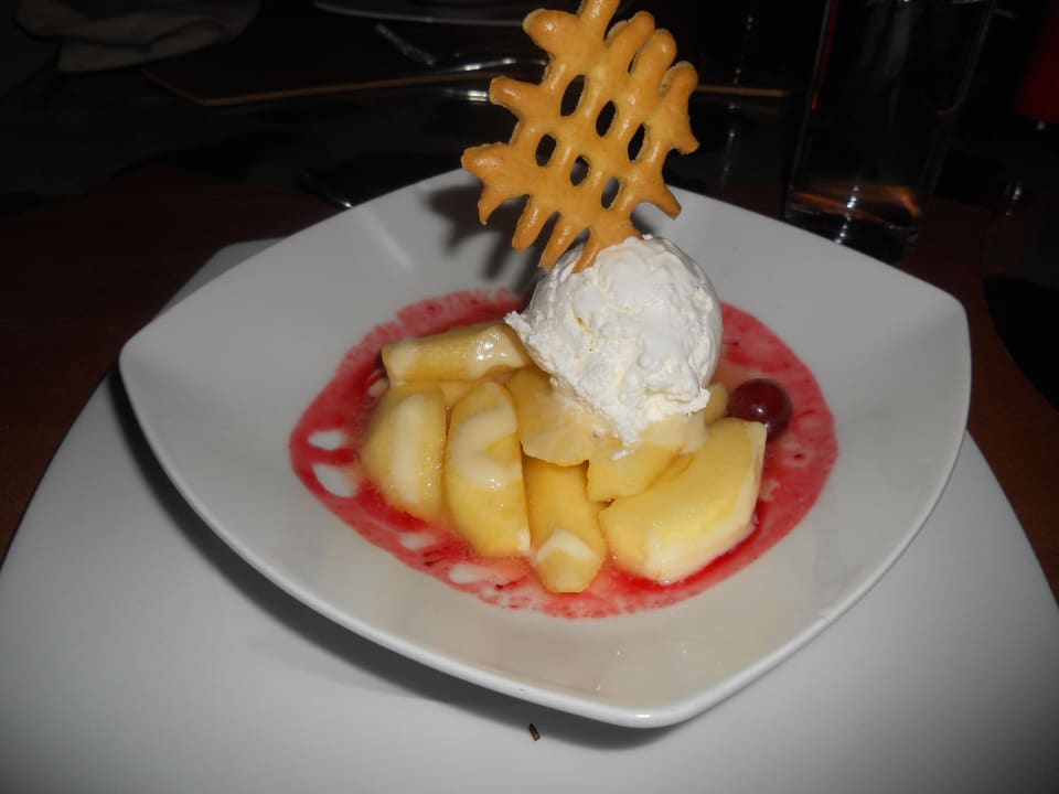 Apple-Ginger Ghazala Gardens