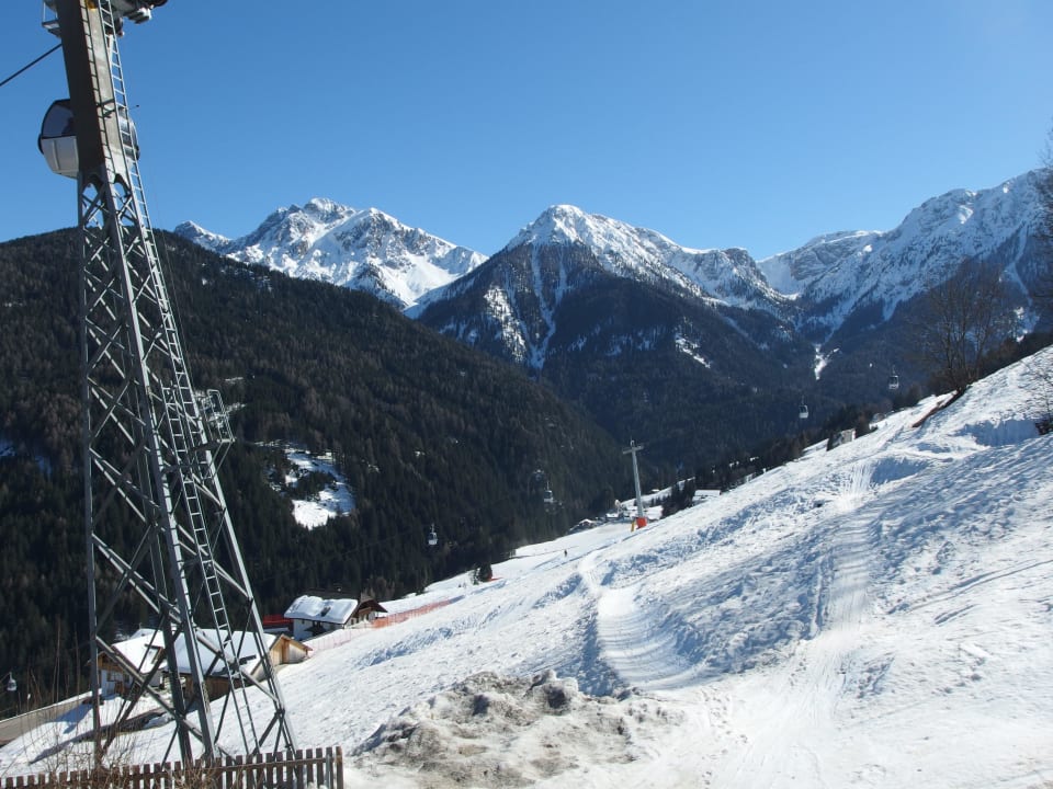 Von der Terrasse zur Piste Olang Berghotel Zirm