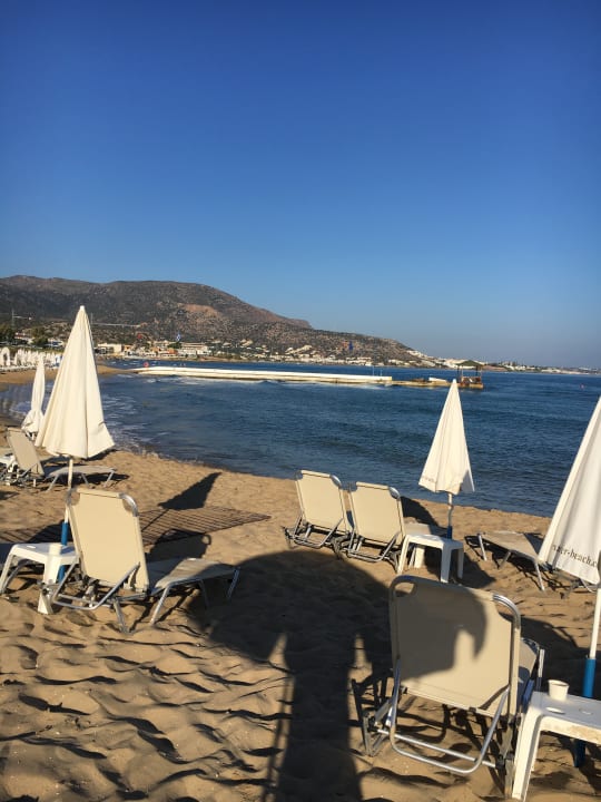 Strand Alexander Beach Hotel & Village Resort