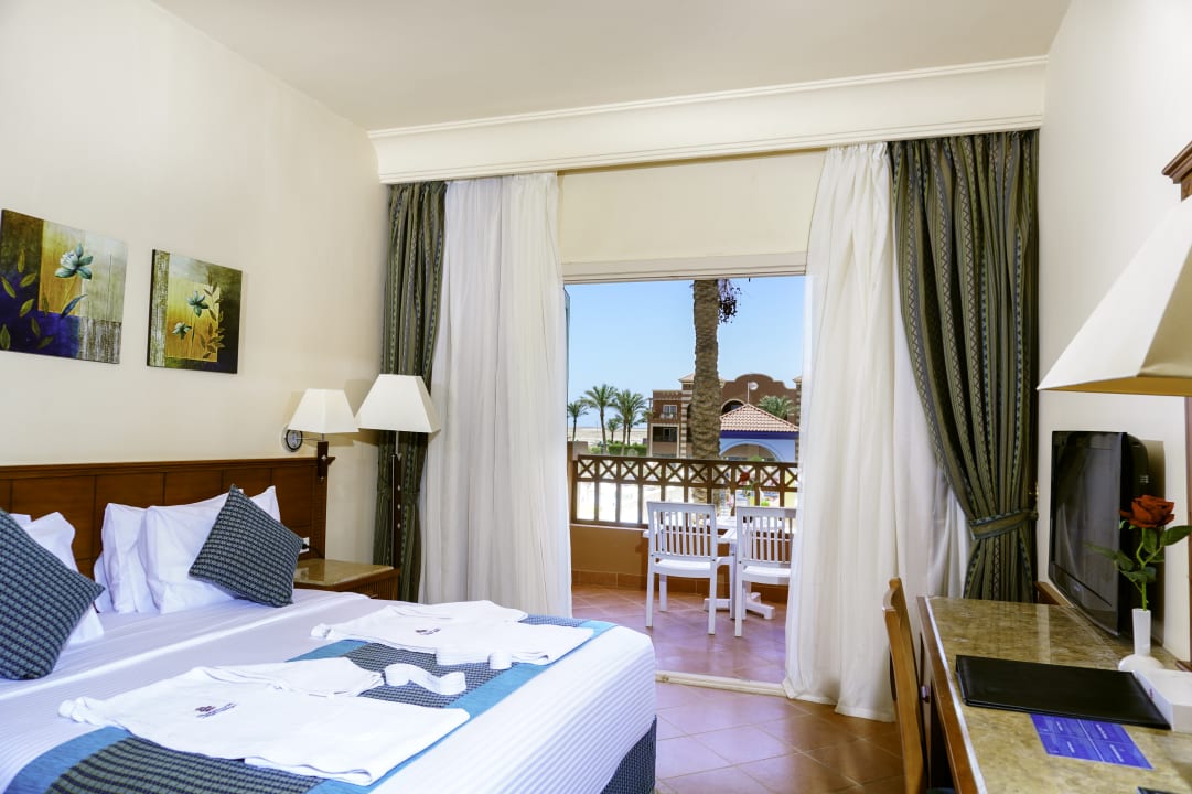 Zimmer Charmillion Club Aqua Park