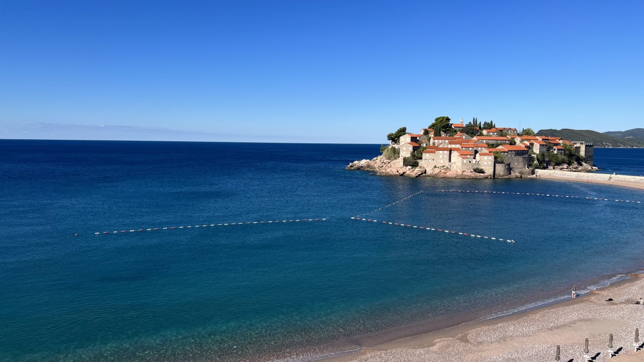 Zimmer Hotel California by Aycon