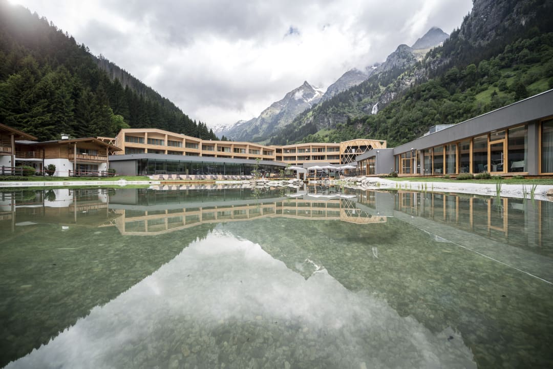 "Außenansicht" Feuerstein Nature Family Resort (Brenner) • HolidayCheck ...