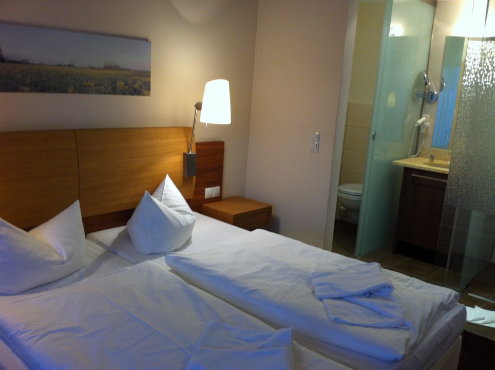 Bett & Bad Strandhotel Binz