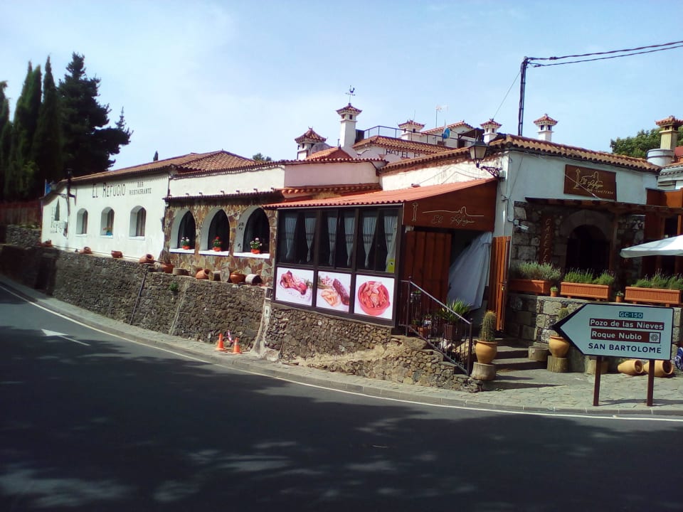 Cruz de Tejeda  Hotel Rural El Refugio