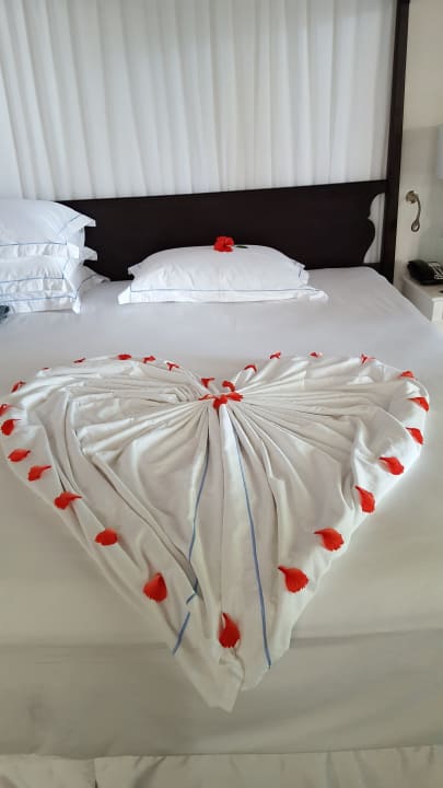 Zimmer NH Maldives Kuda Rah Resort