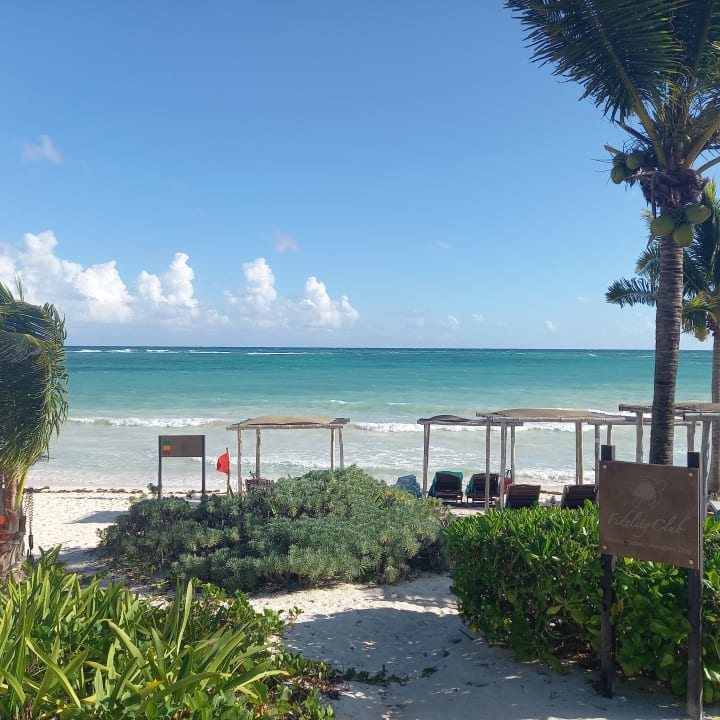 Strand Akumal Bay Beach & Wellness Resort