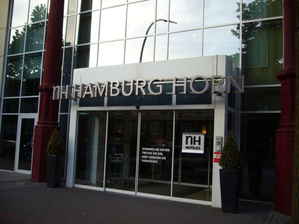 Eingang NH Hamburg Horner Rennbahn