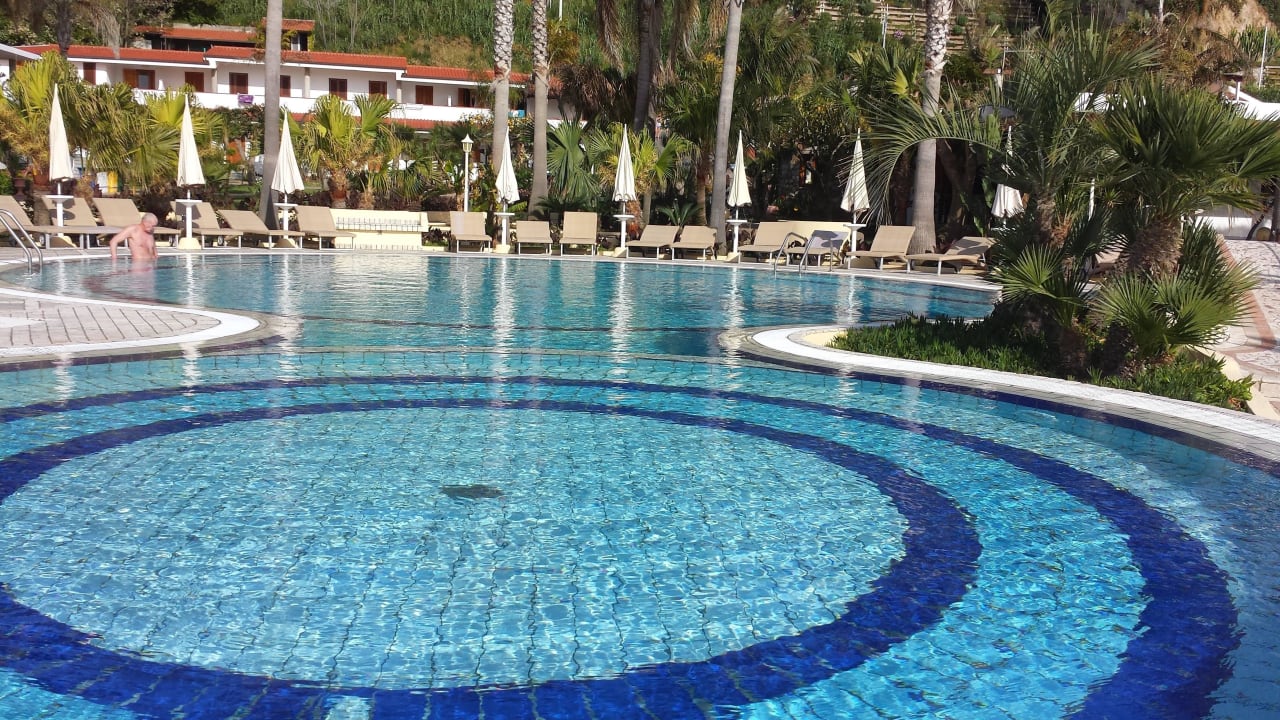 Groß Hotel Villaggio Il Gabbiano