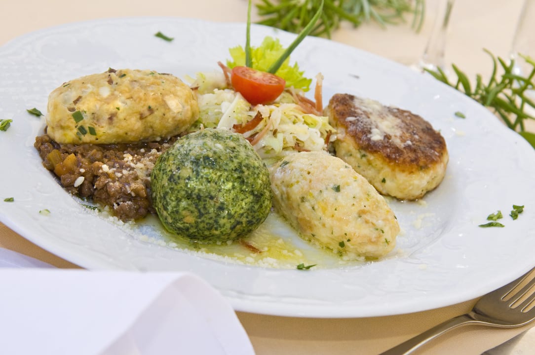 Restaurant Hotel & Südtiroler Gasthaus Der Gassenwirt