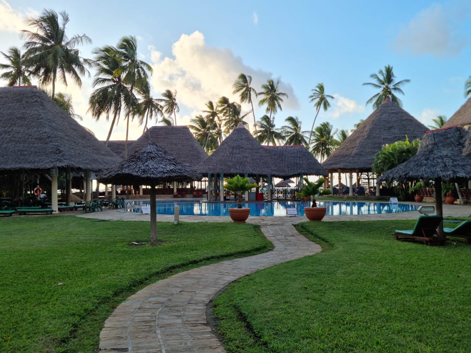 Pool Neptune Paradise Beach Resort & Spa