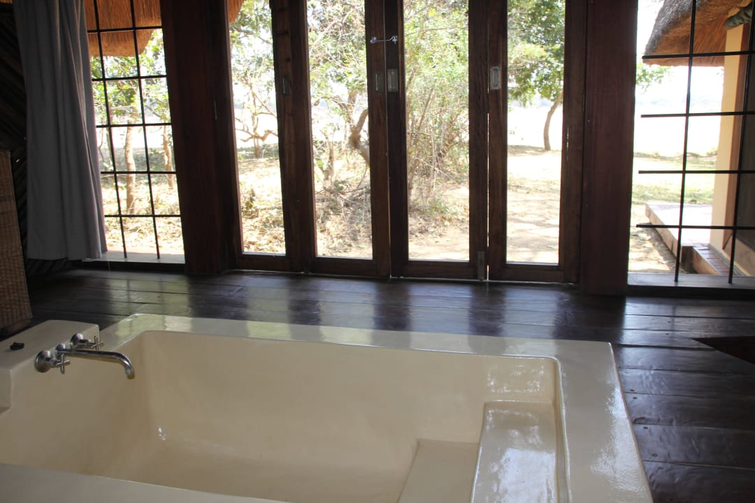 Bad mit Ausblick Luangwa River Camp