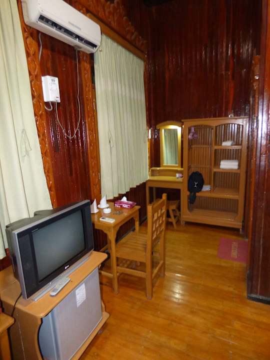 Zimmer Shwe Thazin Hotel Mrauk U